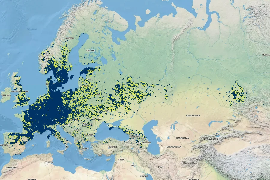 Astragalus glycyphyllos Native Range