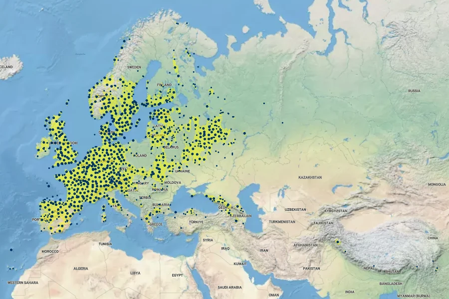 Briza media Native Range