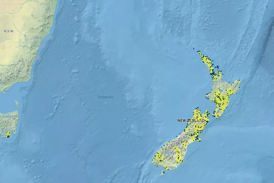 Carex flagellifera Native Range