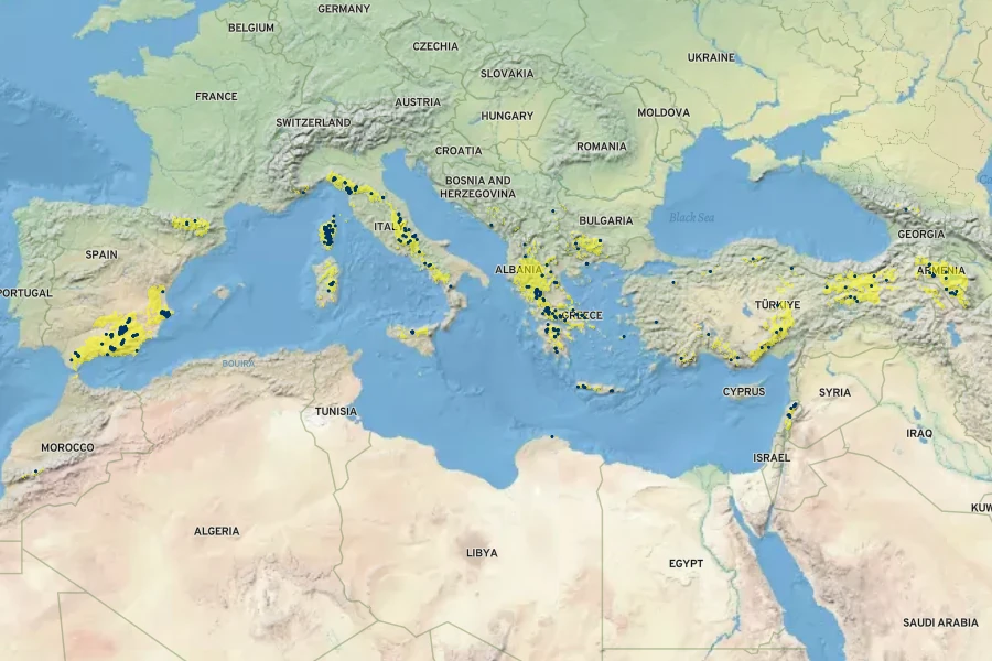 Daphne oleoides Native Range