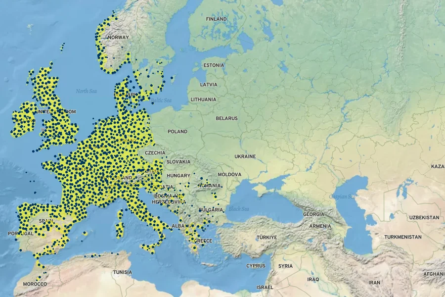 Ilex aquifolium Native Range