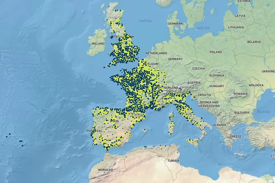 Iris foetidissima Native Range
