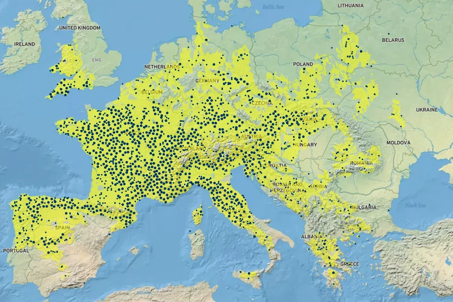 Melittis melissophyllum Native Range
