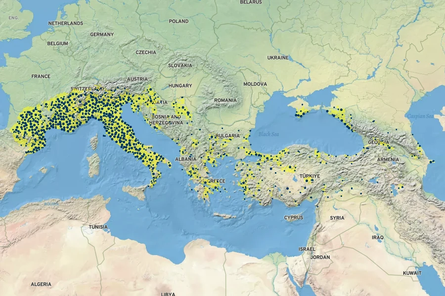Pyracantha coccinea Native Range