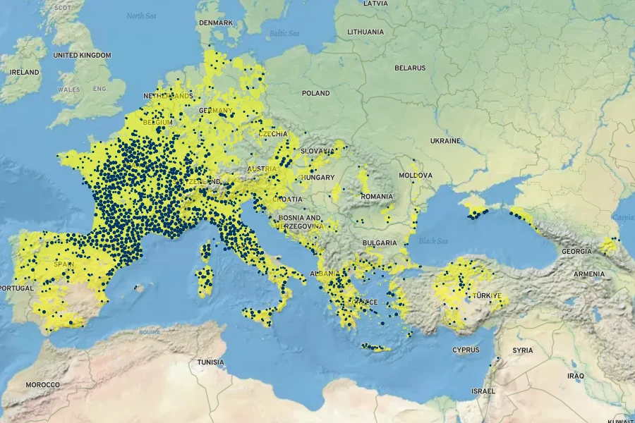 Quercus pubescens Native Range