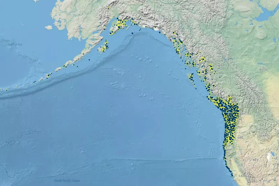 Rubus spectabilis Native Range