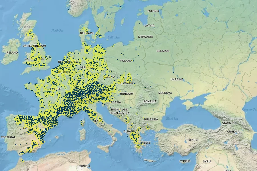 Salix eleagnos Native Range